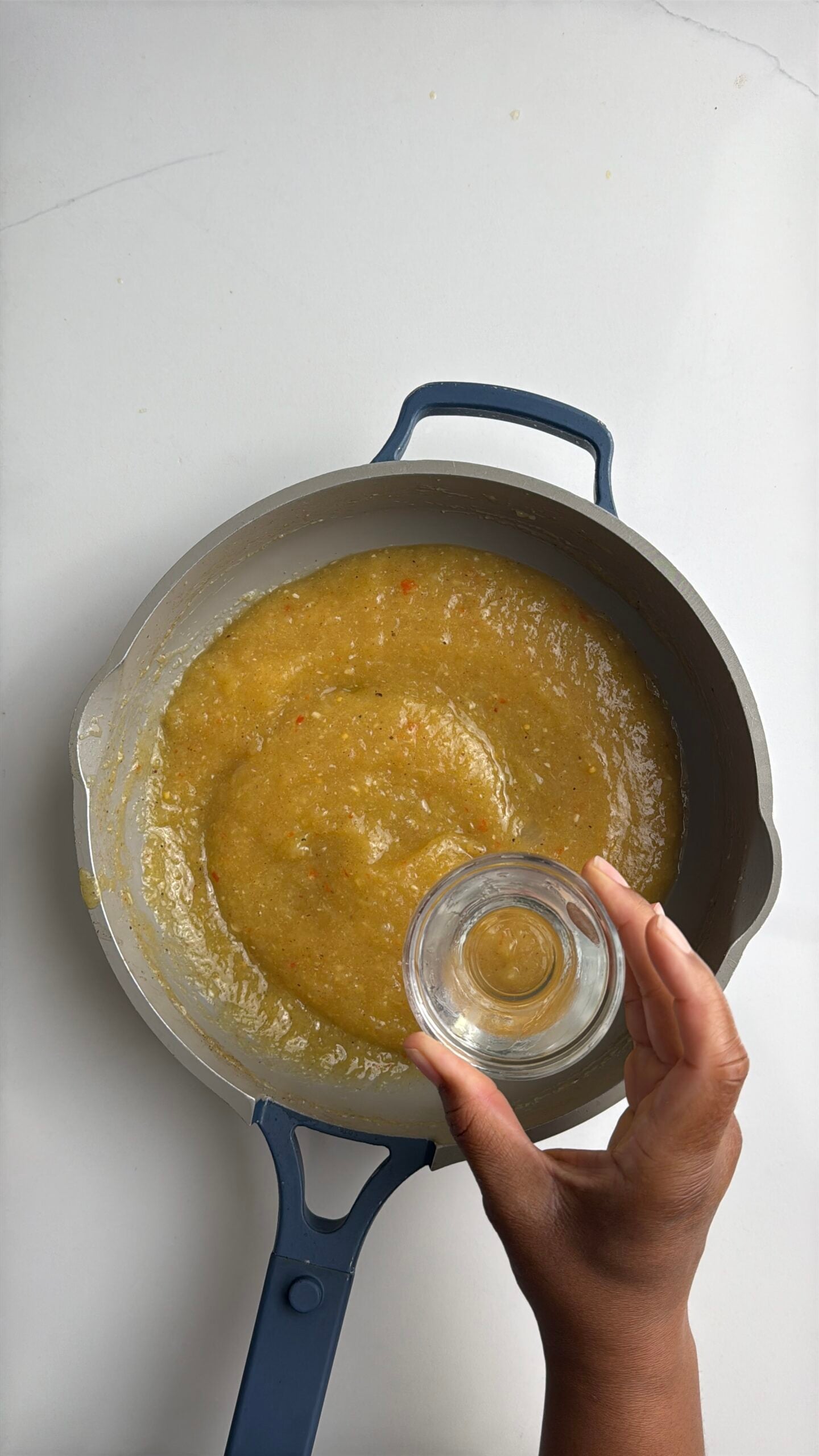 Adding Vinegar to Mango Sour