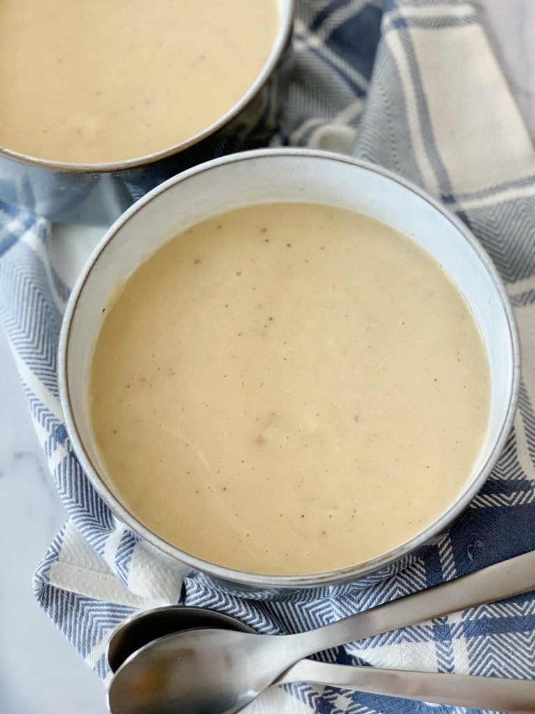 overhead view of bowls of plantain porridge