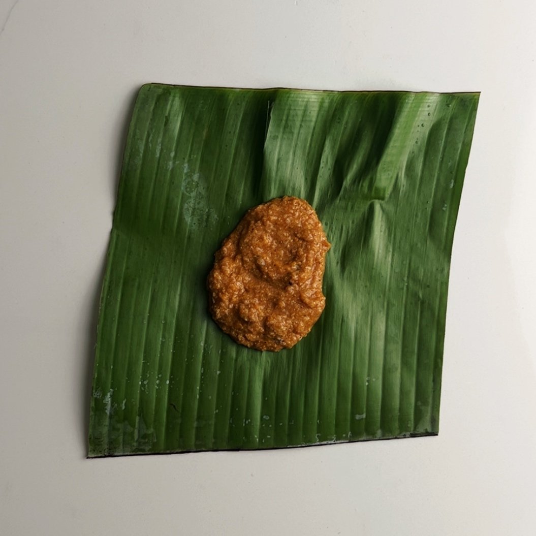 soft conkie mixture on a leaf